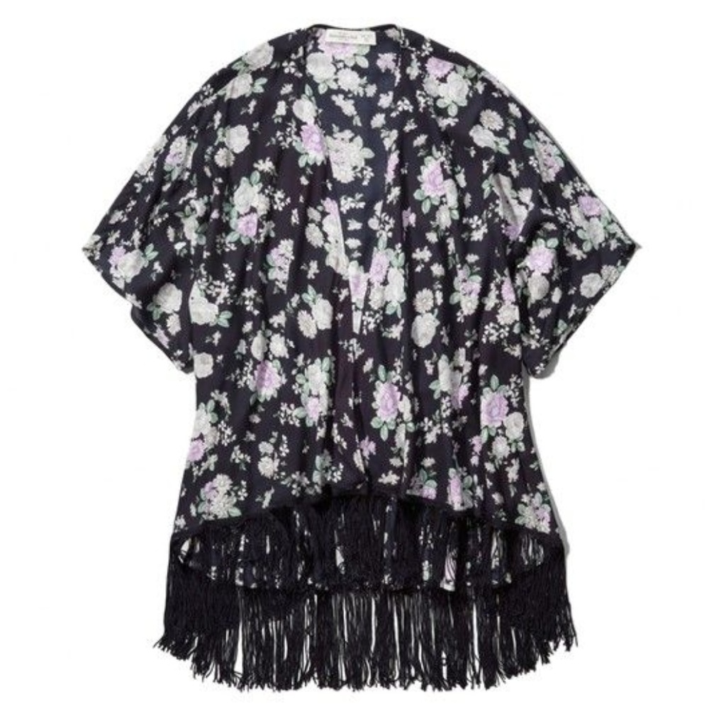 Abercrombie & Fitch Floral Kimono Wrap